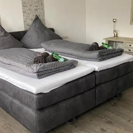 Walhalja לינה וארוחת בוקר