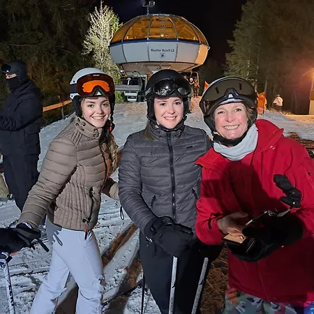 לינה וארוחת בוקר Walhalja