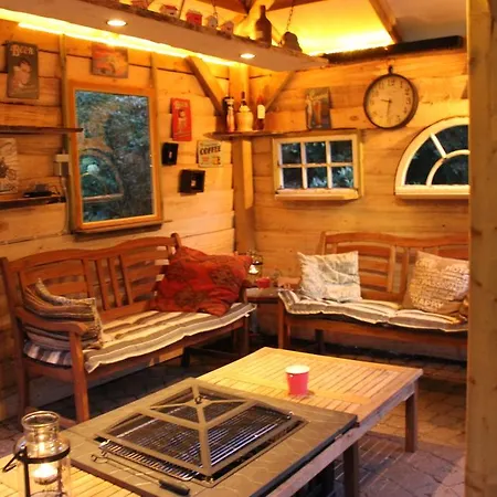 Walhalja לינה וארוחת בוקר 3*